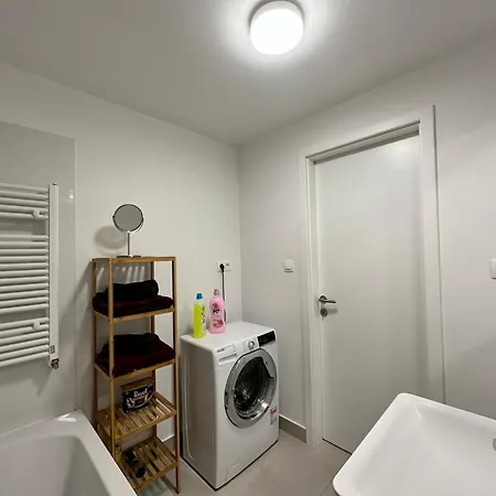 Apartment Vyhlad Na Mesto, 24. Poschodie, Free Parking