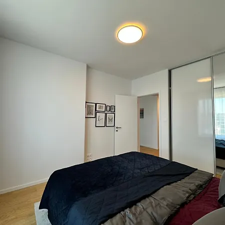 Apartment Vyhlad Na Mesto, 24. Poschodie, Free Parking *